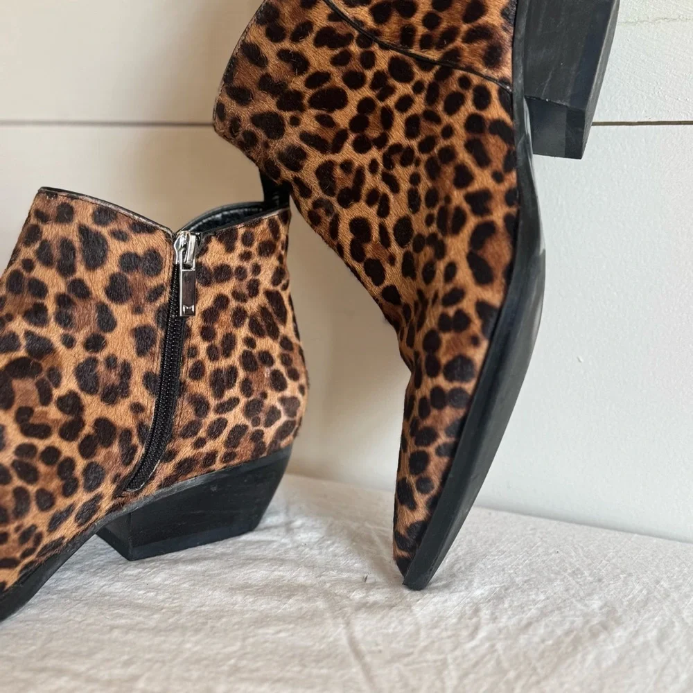 MARC FISHER LTD Women’s Obra Genuine Calf Hair Ankle Bootie size 7.5 - Picture 3 of 8